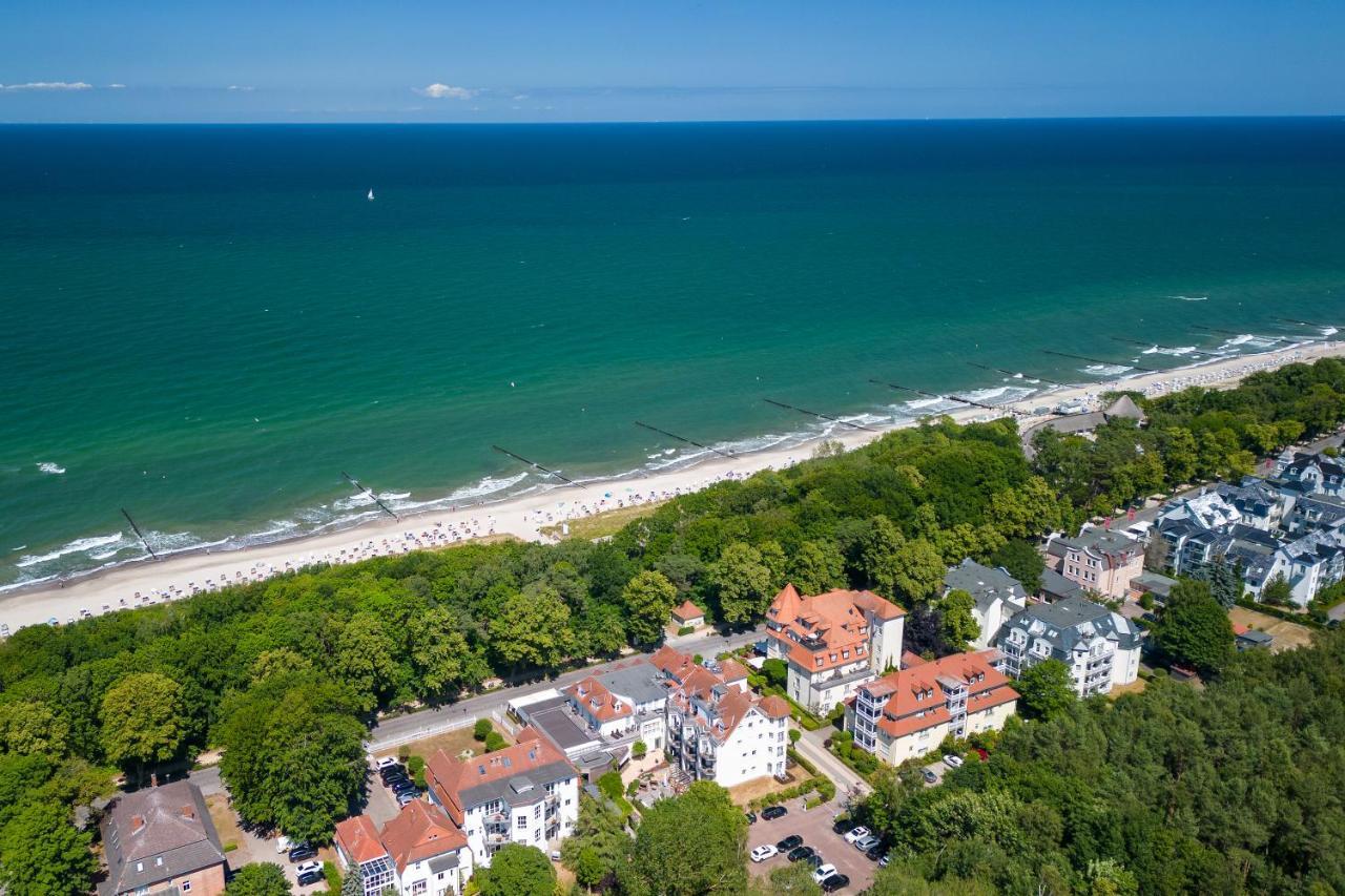 Hotel Am Strand Ostseebad Kühlungsborn Екстериор снимка